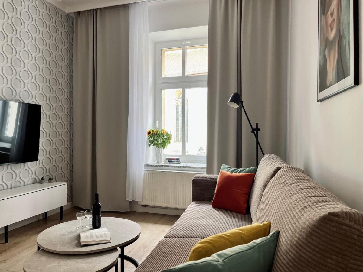 Luna Apartment